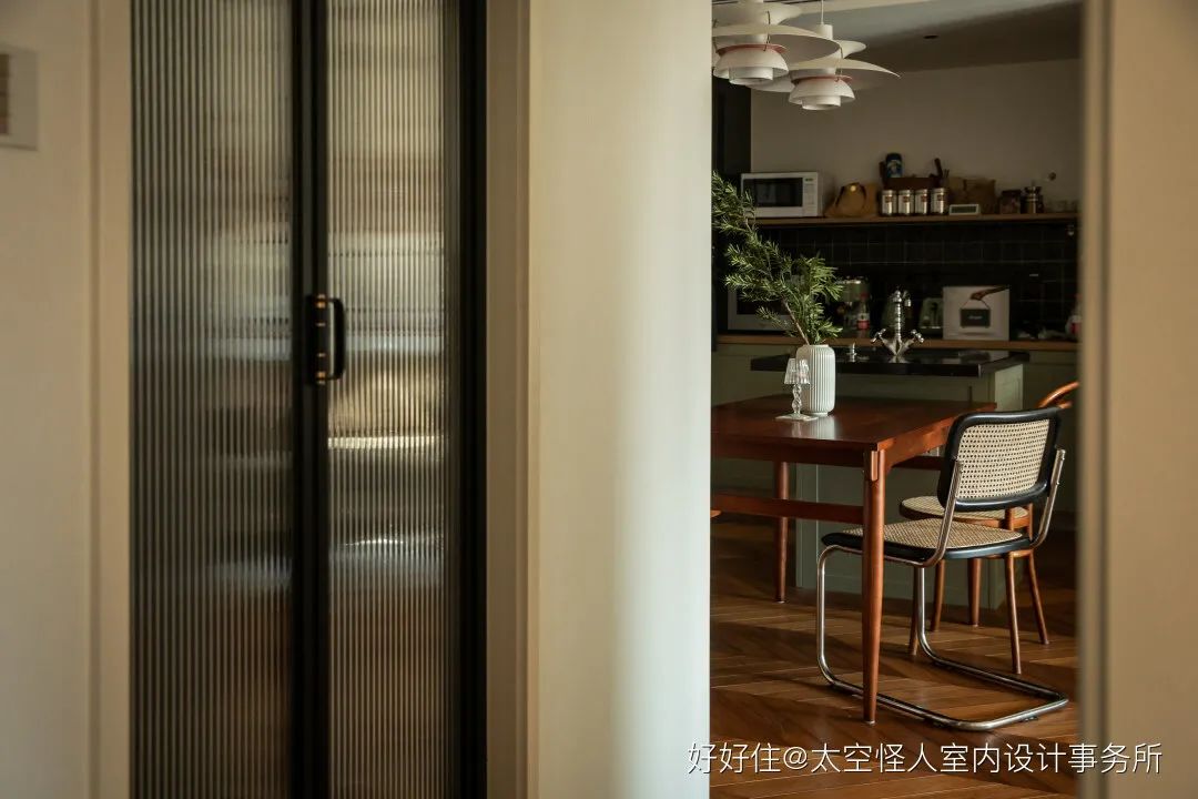 缁堜簬瑕佸澶嶅彜椋庝笅鎵嬩簡,绗竴娆″皾璇曞鍙ら鍥炲埌80骞翠唬