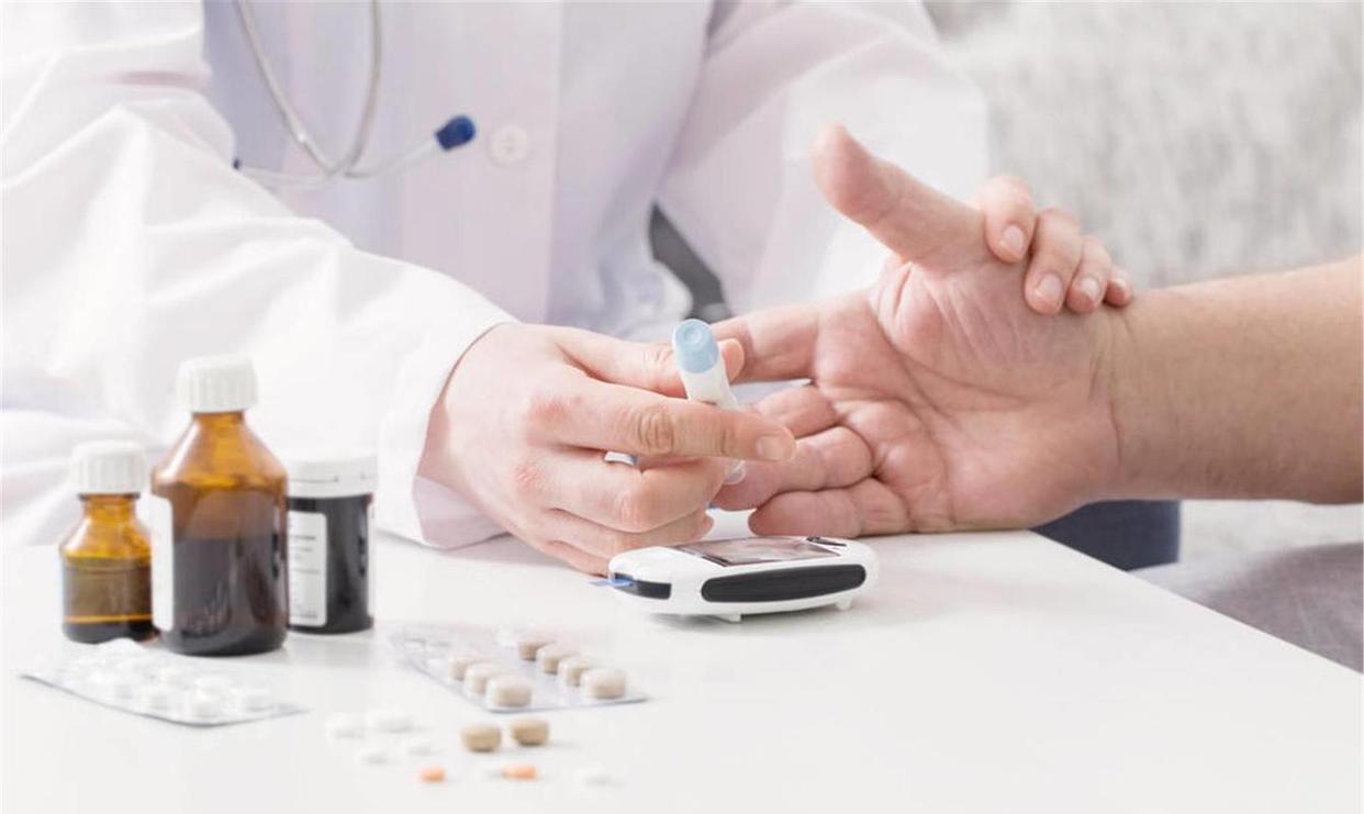 大蒜是糖尿病的发物,大蒜是高血压的发物吗