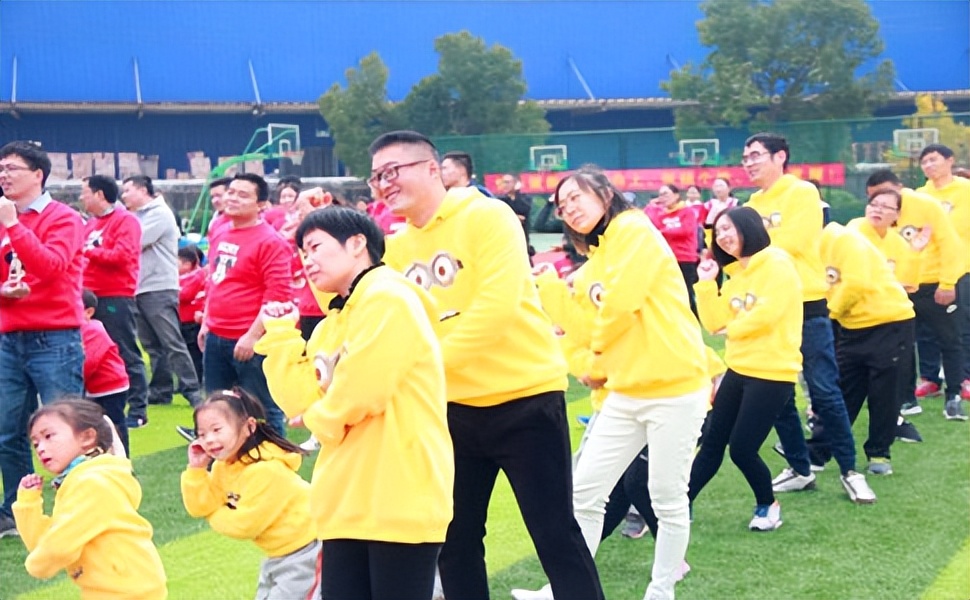 趣味团建户外拓展活动,趣味团建拓展户外活动