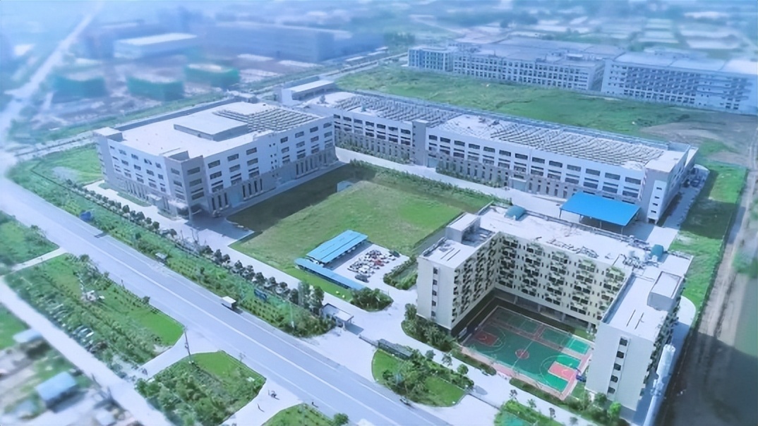 四季沐歌高铁广告宣传图片,四季沐歌高铁冠名