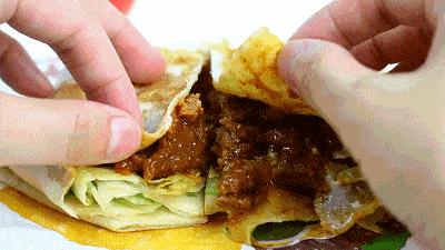 疫情下的中国餐饮老板事迹,餐饮疫情反复生意还能如此火爆