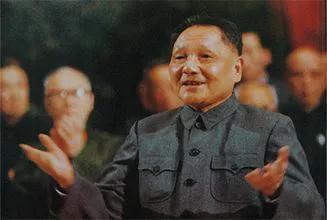 李光耀评价*小平邓**：从未见过一位领袖，在现实面前愿放弃一己之见