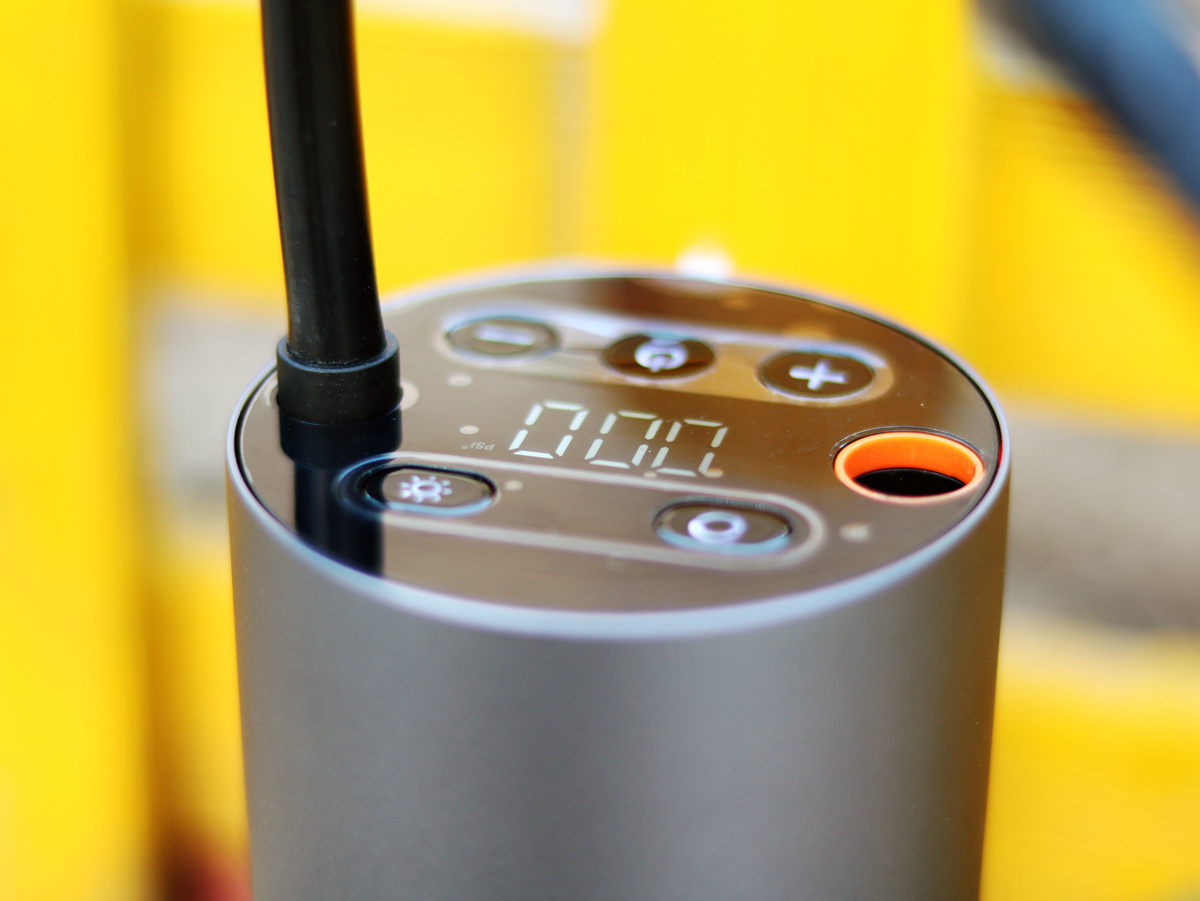 车载车胎充气泵不充气了怎么维修,电动车车胎漏气了怎么充气