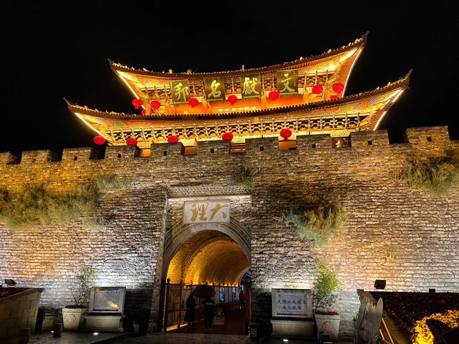 去云南旅游攻略五日游自由行路线,云南5日旅游必去的景点