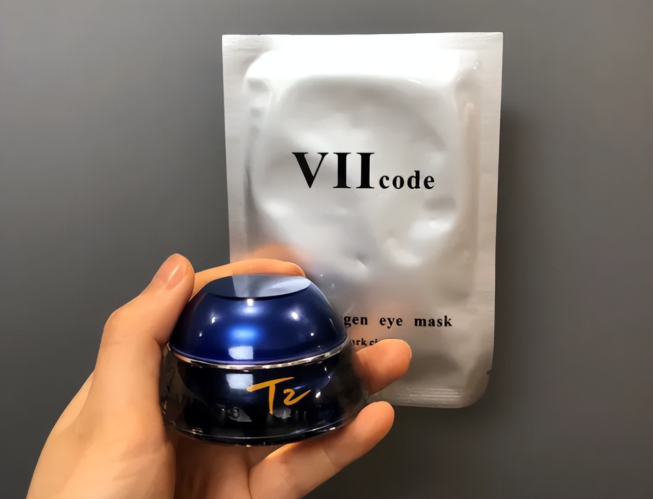 抗老淡纹面霜推荐赫莲娜价格,娇兰赫莲娜水乳哪个好用