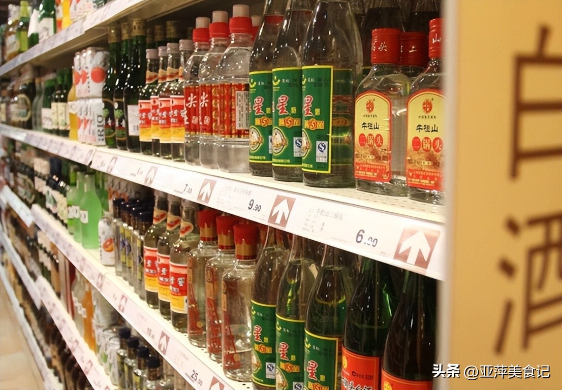 超市里这5款没存在感的廉价酒,超市里看似不起眼的几款酒