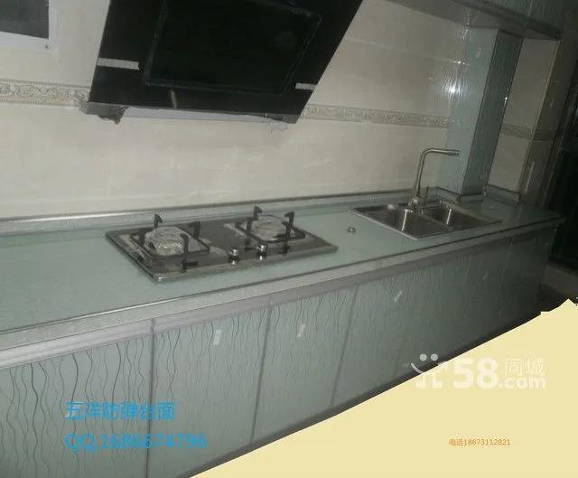 整体橱柜隐形玻璃台面,用玻璃做橱柜台面