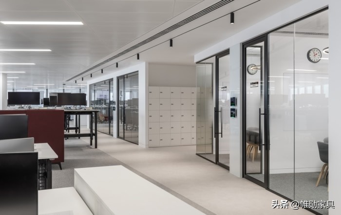 元宇宙风格办公室设计,有质感的办公空间设计