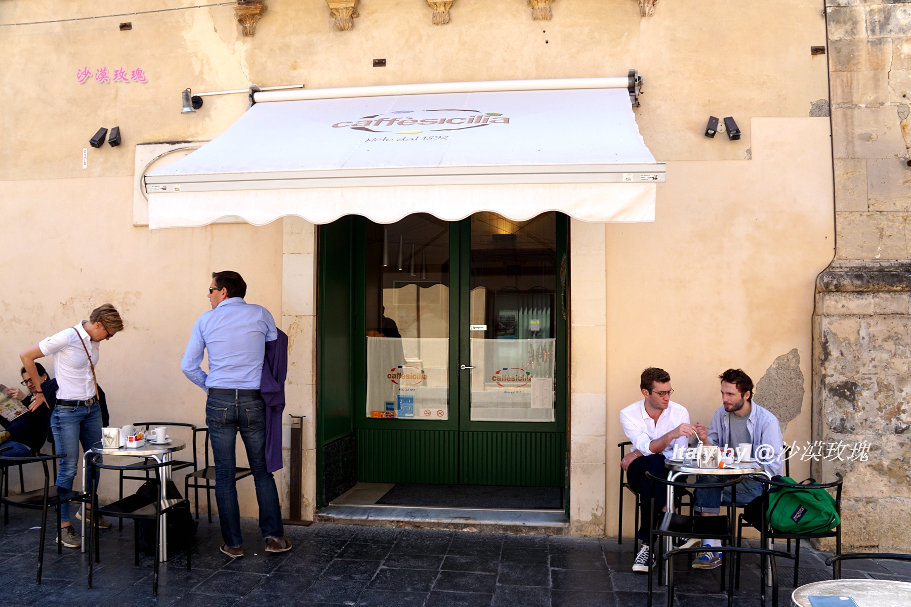 在星巴克喝的意式咖啡,正宗的意大利咖啡为什么站着喝