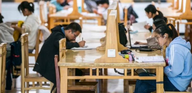 这几个铁饭碗看起来板正，实则是“临时工”，大学生要擦亮眼睛