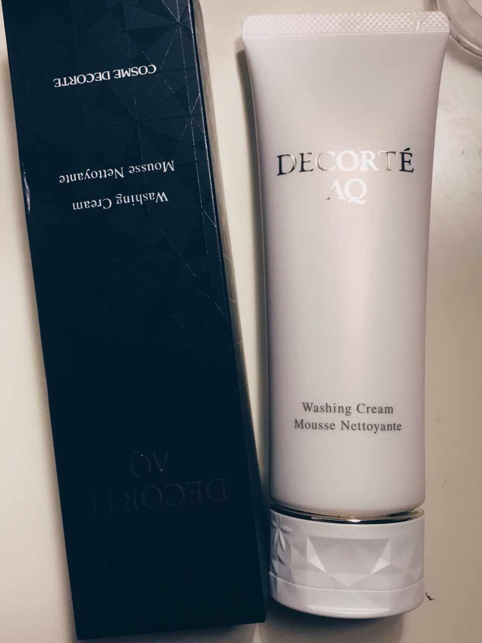 什么样的洗面奶好用女士,公认最好用的洗面奶2022年有哪些