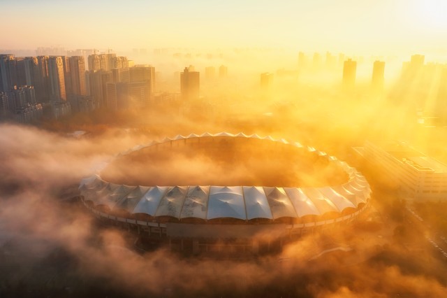 河南足球俱乐部度过危机了吗,河南建业和上海申花打法分析