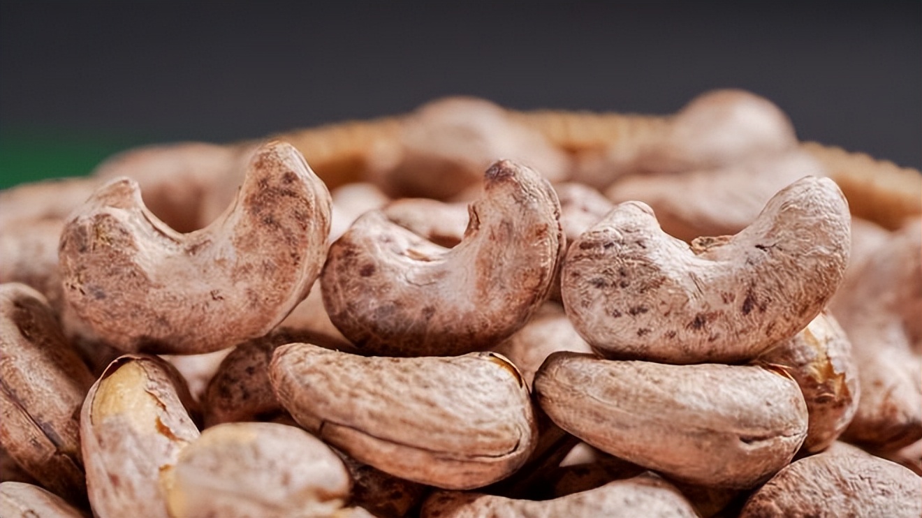 从西港特区到“丝路电商”，中柬务实合作再谱新篇章