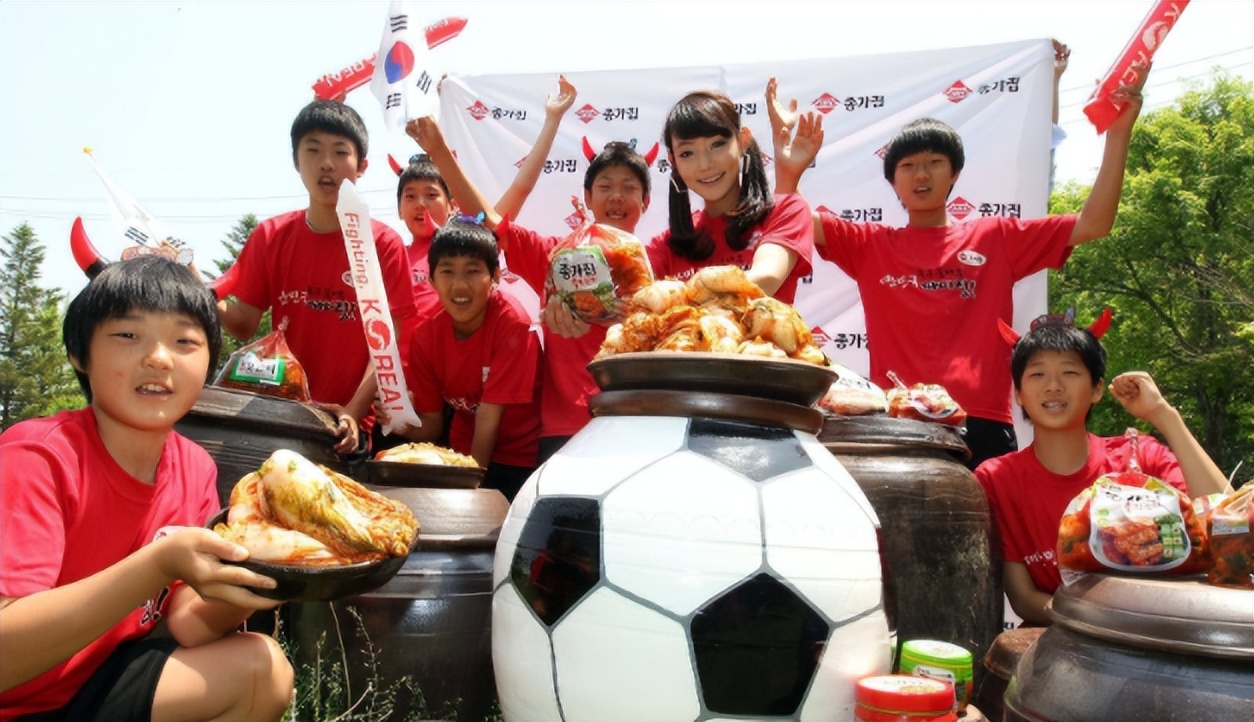 2022卡塔尔世界杯韩国,卡塔尔世界杯韩国带了多少辣白菜