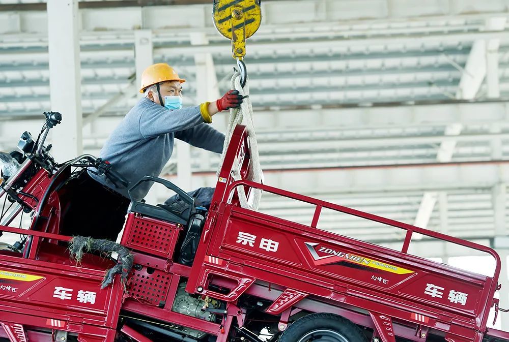 江苏南通重点企业热火朝天复工忙,江苏复工复产