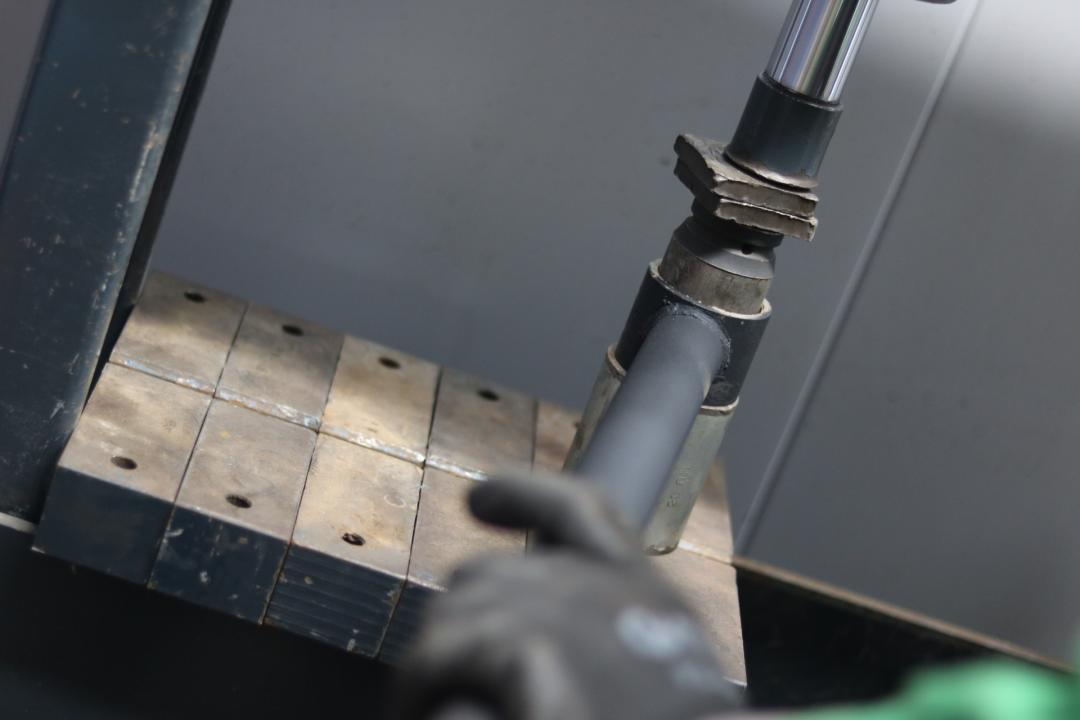 丰田霸道彻底大翻修视频,丰田霸道全车整备翻新费用