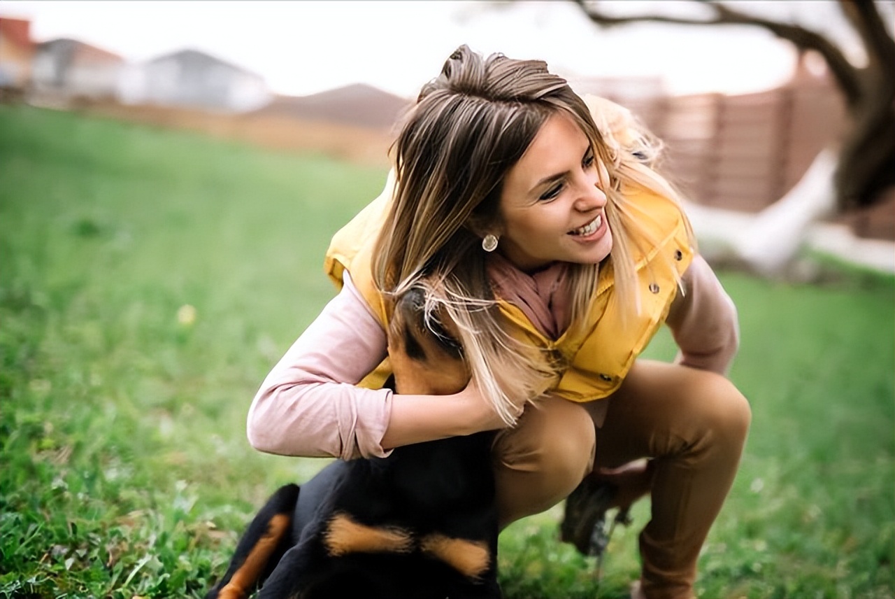 养狗对抑郁症有什么好处和坏处,养狗的4大好处