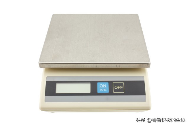 不要买路边摊的东西,不要在路边买东西