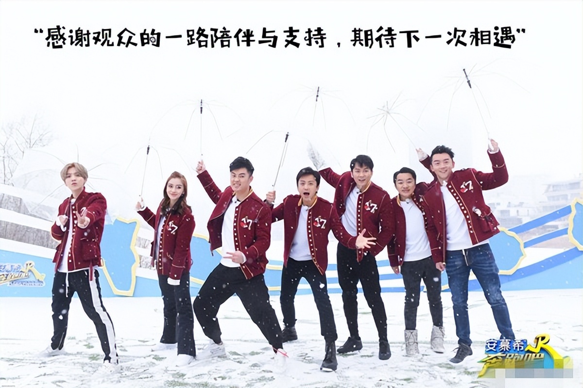 事实证明，身为“恋爱教科书”的鹿晗，已经走上了另一条大路！