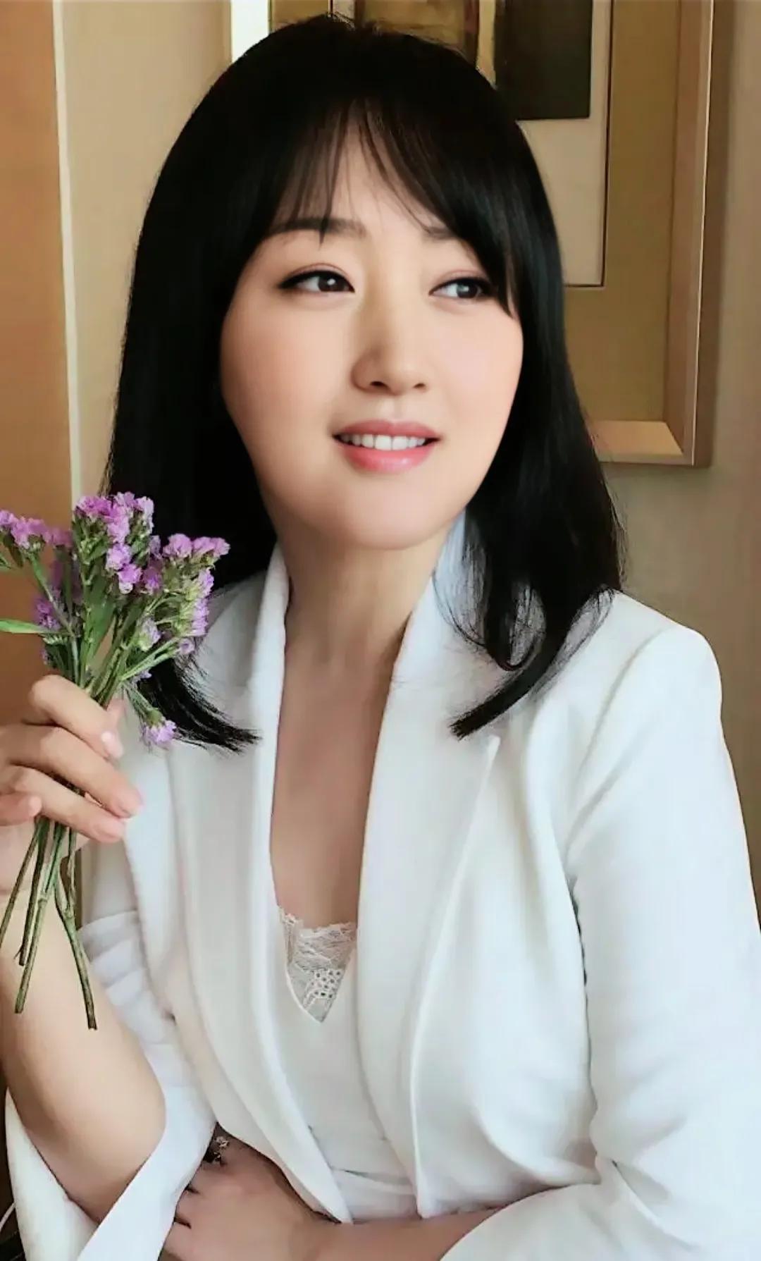 杨钰莹最迷人的采访,杨钰莹有多迷人