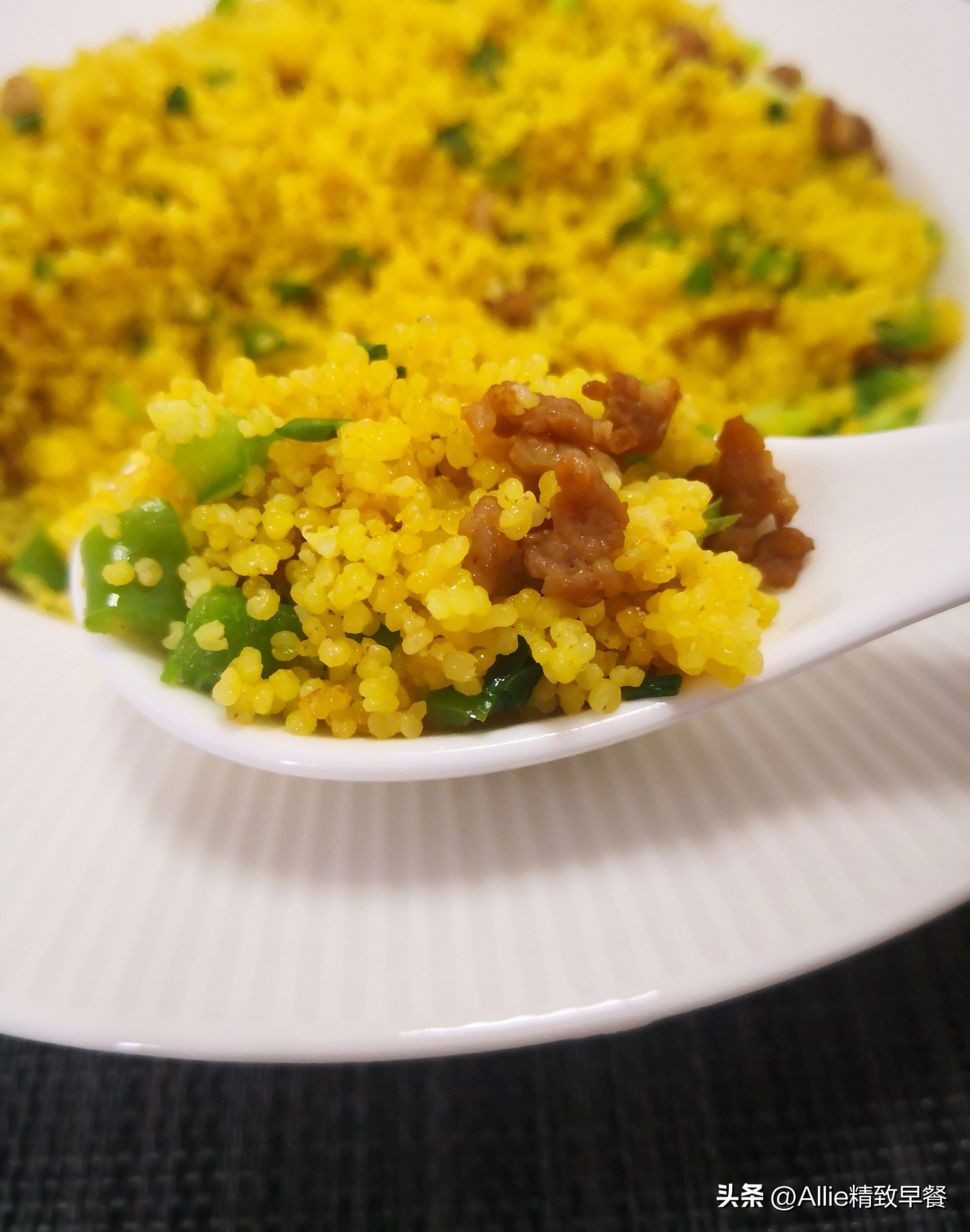 小米别再蒸着吃教你个新吃法,小米别熬粥了教你新的方法