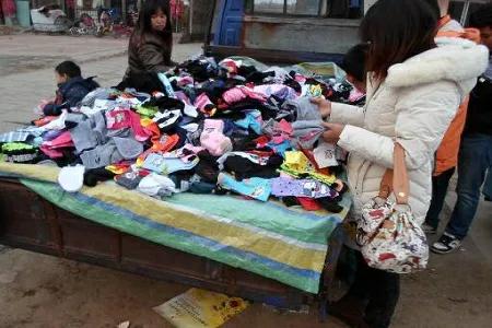 卖袜子一天收入,卖袜子一年赚100w