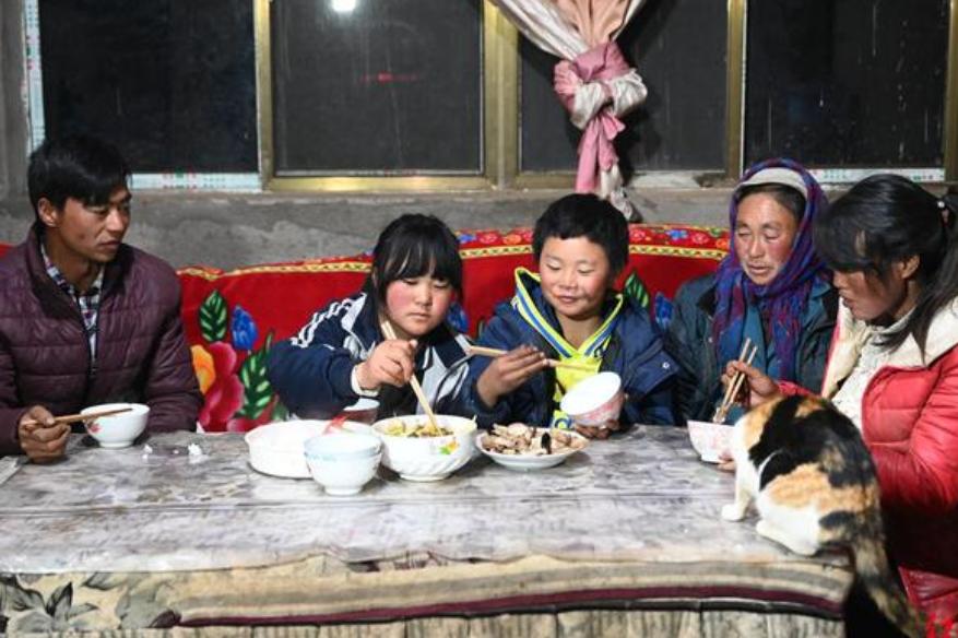 3岁被冻的孩子现在怎么样了,小男孩被冰冻三百年