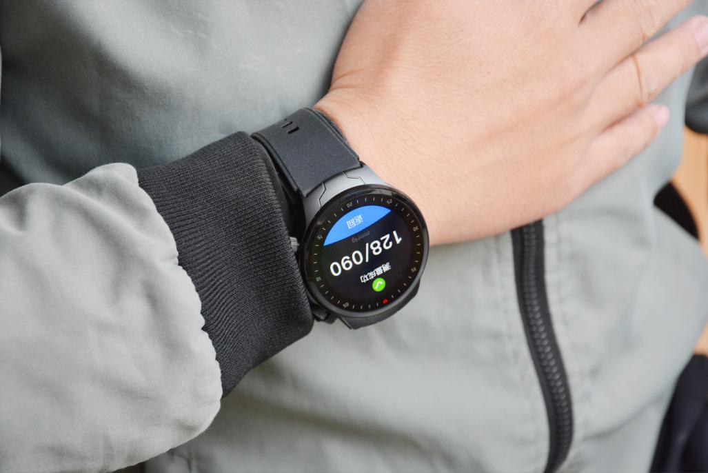 罗能和dido血压监测手表对比评测,dido气泵式血压手表评测