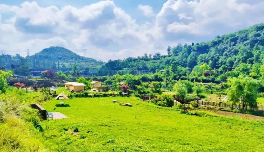 乌当区偏坡六月六民族风情节举行,偏坡旅游