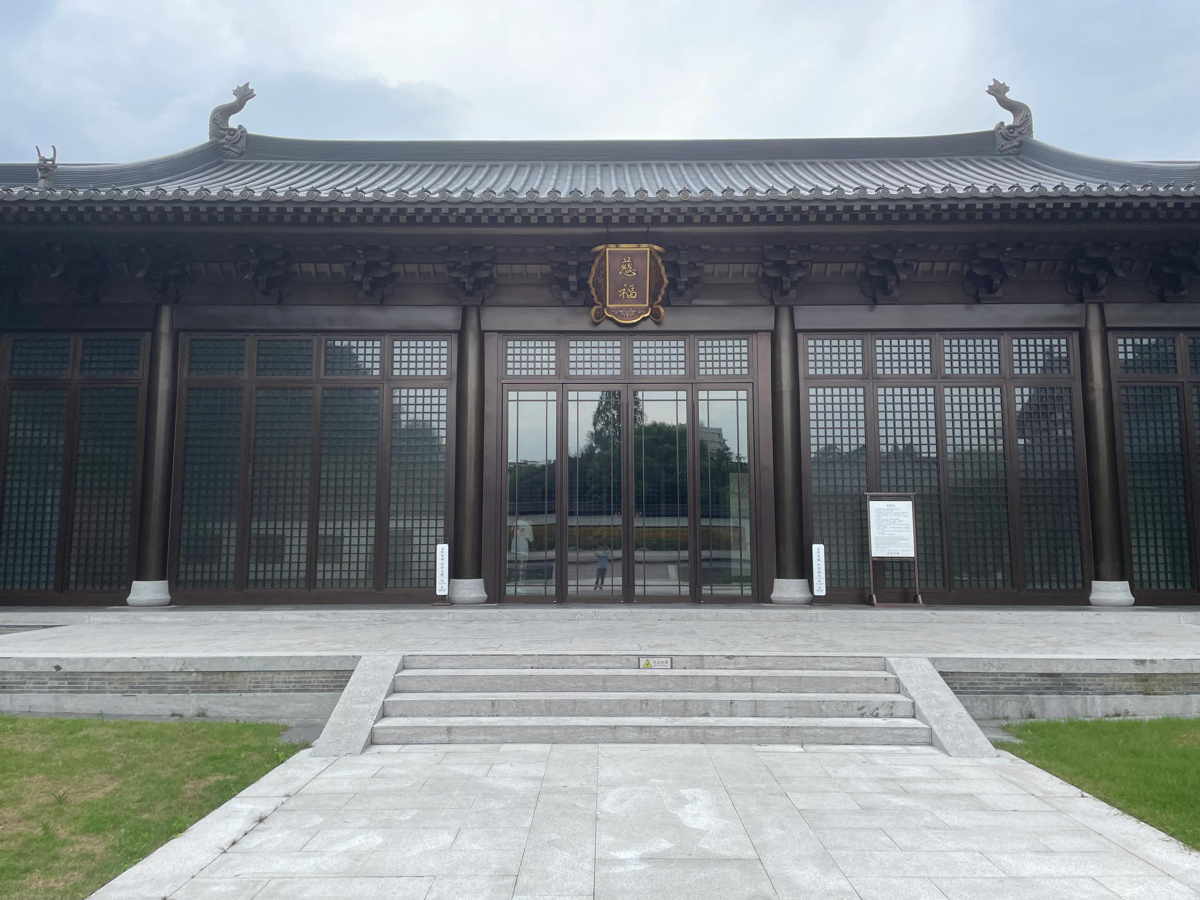 走进德寿宫感受南宋风情,杭州德寿宫红墙美照