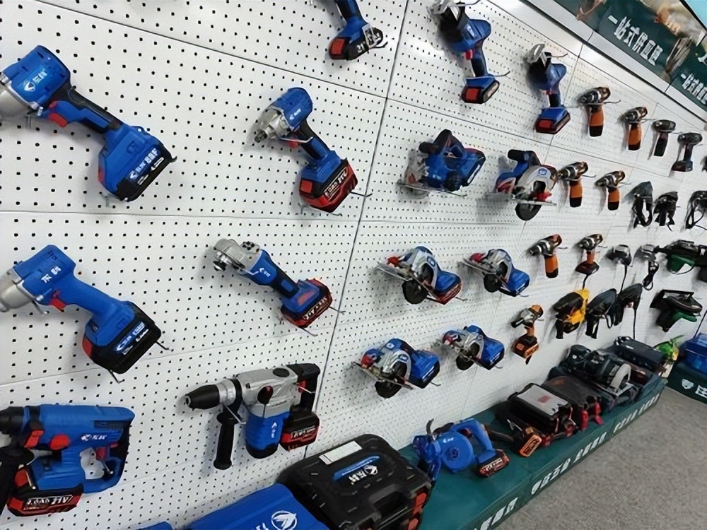 五金店合作被骗,五金店遭套路维权