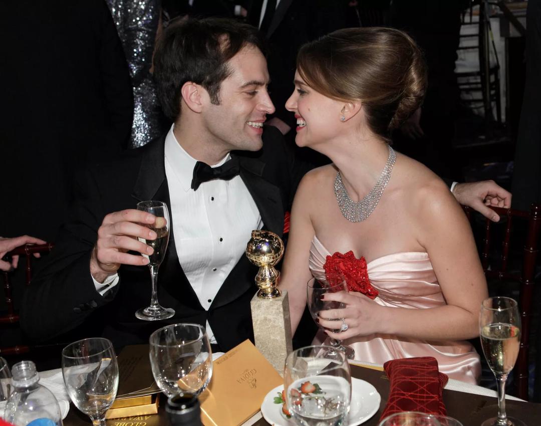 老公出轨2次婚姻怎么继续,老公出轨好多次我该怎么办