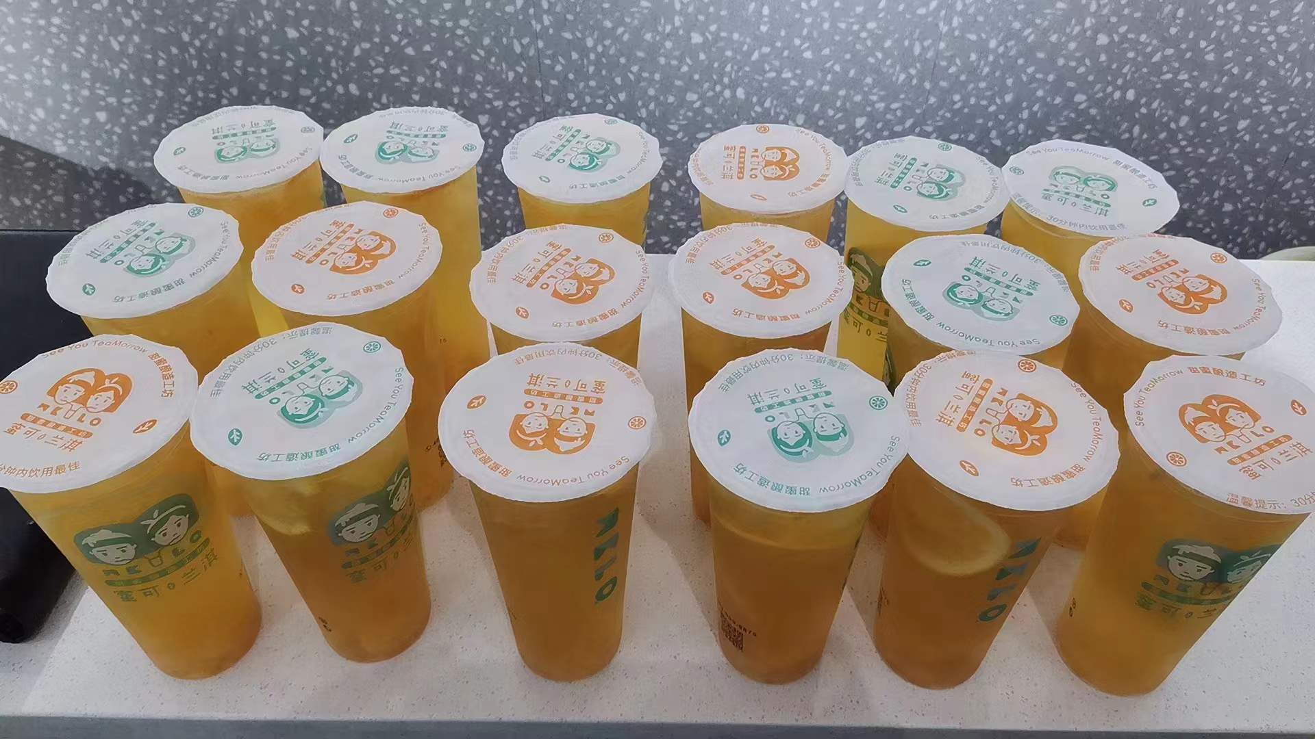 开奶茶店时如何避免这三个误区,开奶茶店的个人优势和资源怎么填