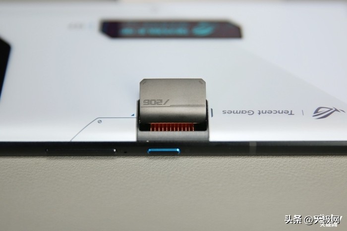 rog游戏手机7和7pro有什么区别,rog7pro游戏手机测评