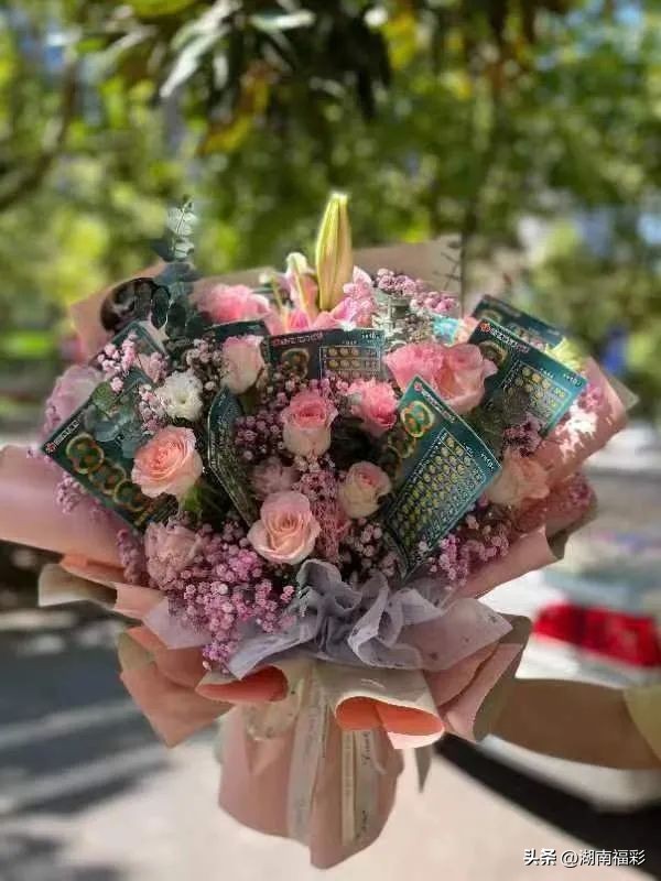 福彩悦读|这件特别的礼物你值得拥有!