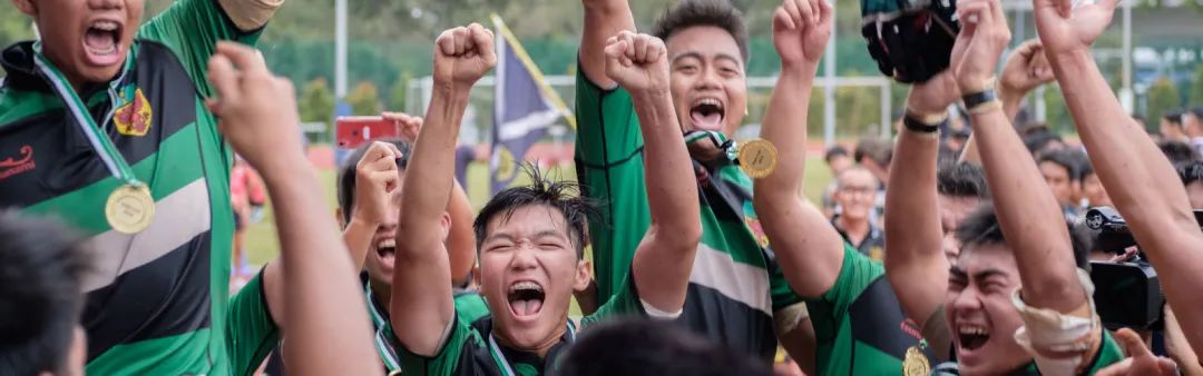 鑻卞崕濂虫牎,棣欐腐鑻卞崕鐢锋牎