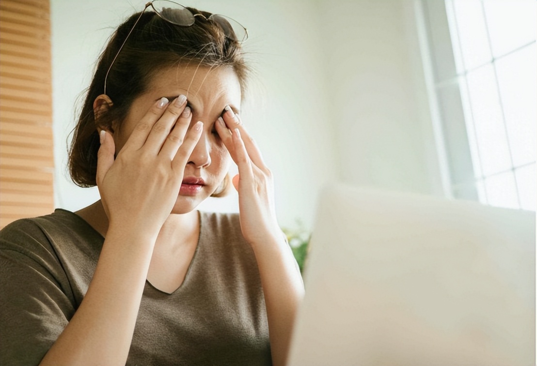 医生：2块钱一支的红霉素软膏不是万能药，别乱用