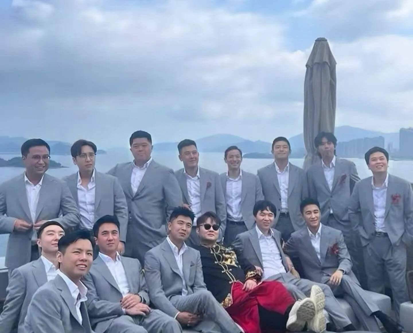 赌王女儿大婚10亿嫁妆震惊全港,赌王三太出席女儿婚礼戴珍珠项链