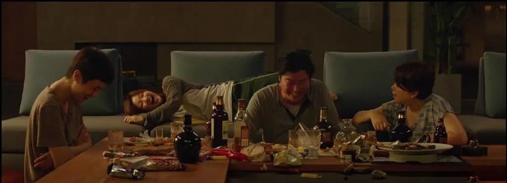 瀵勭敓铏煩鍥界數褰卞ゥ鏂崱,闊╁浗濂ユ柉鍗″瘎鐢熻櫕娣卞害瑙ｆ瀽