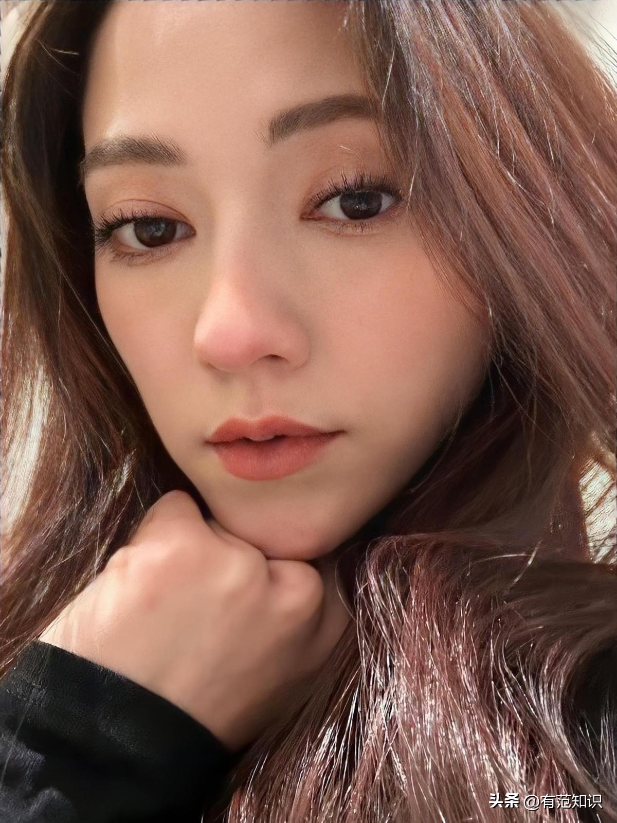 这次轮到51岁乌尔善翻车了?九尾狐“袒胸露乳”,观众直呼辣眼睛