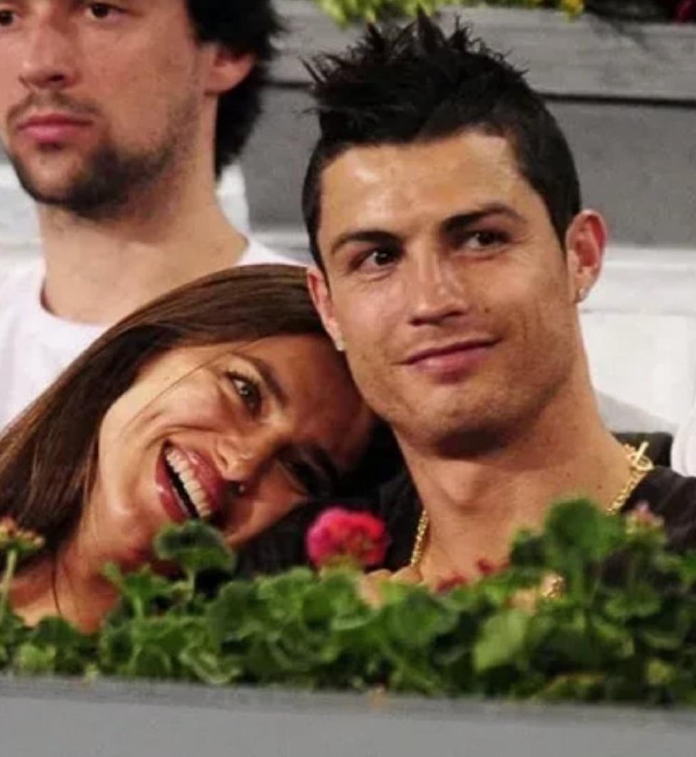 c罗前任伊莲娜日常装,前任还让人念念不忘