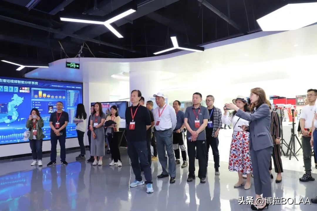 全球媒体聚焦中国经济,全球华文媒体齐聚