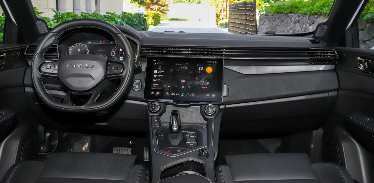 18万提两驱领克01,17万领克01