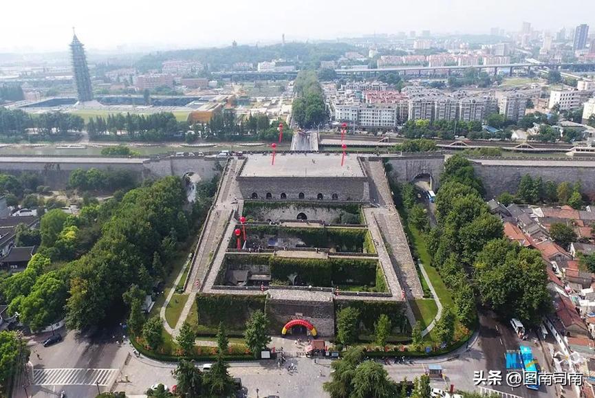 鍗椾含涓囧畨浜烘枃绾康鍏洯,鍗椾含鍗佸ぇ鏃呮父鏅偣鎺ㄨ崘