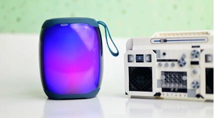 露营太阳能灯蓝牙音箱,户外露营复古音箱