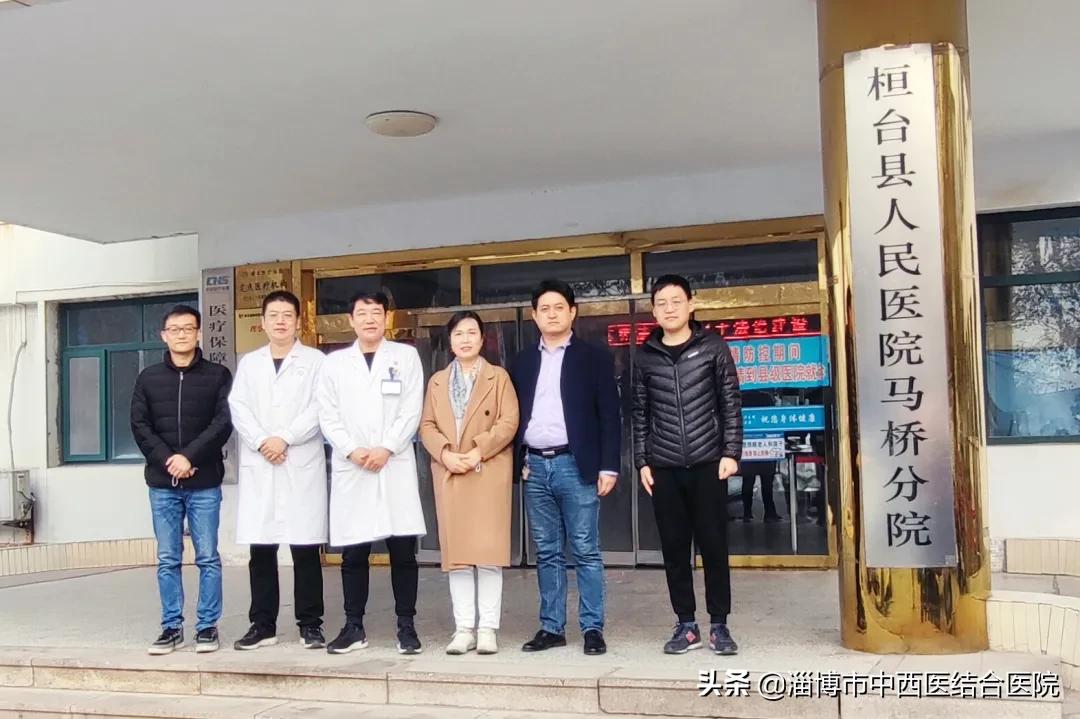 专家义诊下基层健康服务暖心,专家义诊基层健康服务暖人心