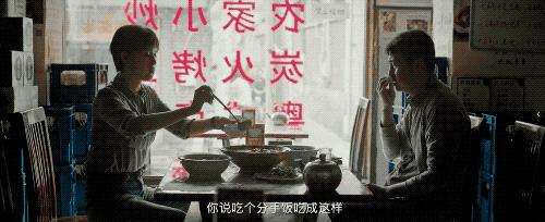 给2022年“进步最大的十位男演员”排个名：靳东第十，王骁第二
