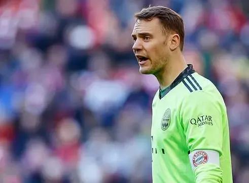 诺伊尔金手套世界杯,德国队门将诺伊尔有多强