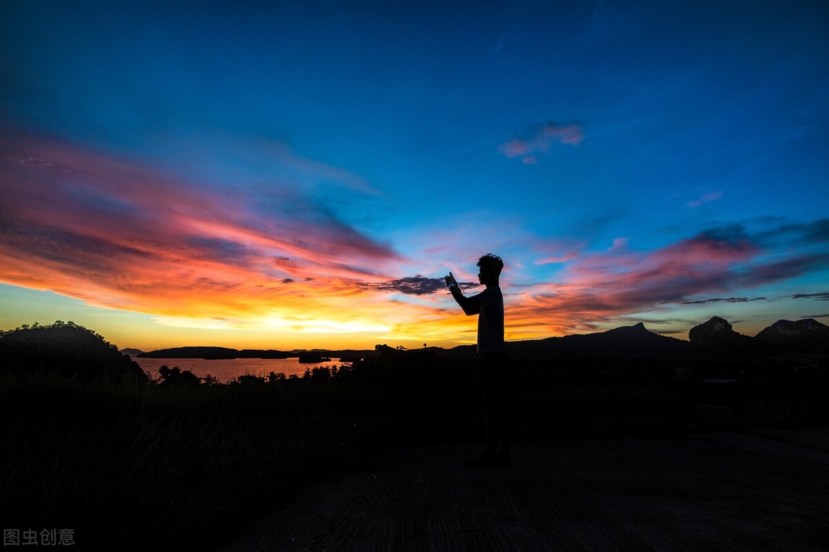 不拉黑不联系你是什么心态,不删除不拉黑不主动联系回消息