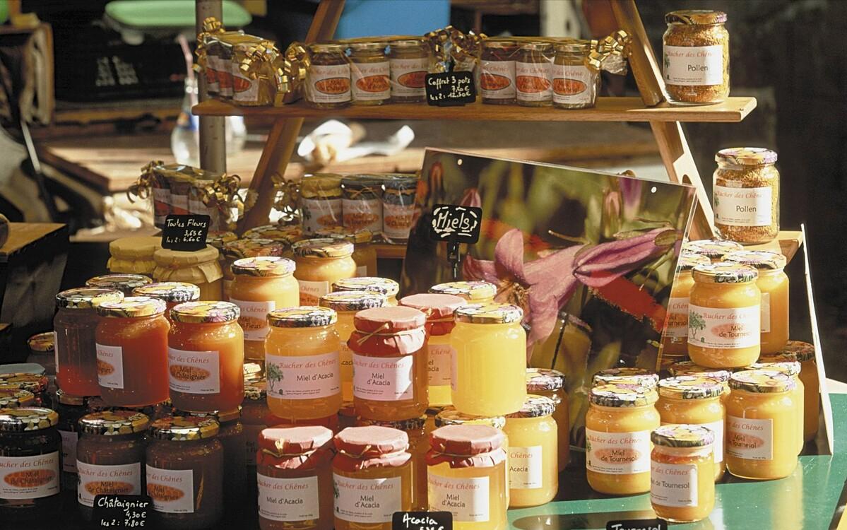 十块多蜂蜜造假,解密勾兑蜂蜜